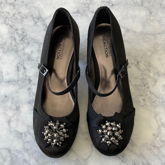 Kenneth Cole Reaction Shoes - KENNETH COLE REACTION Black Silver Embellished Rhinestones Buckle Heels Shoes 5